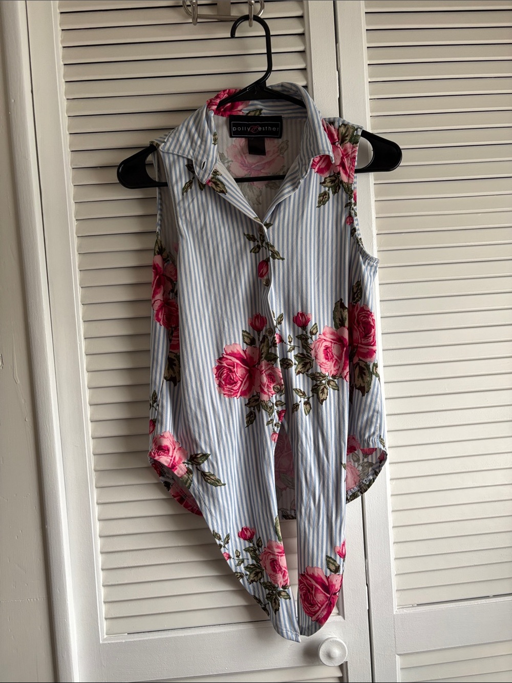 Polly & Esther Blue and Pink Striped Floral Sleeveless Button-Front Top